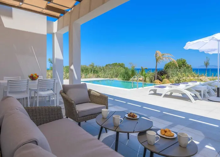 Vila Panaxia Votsalo