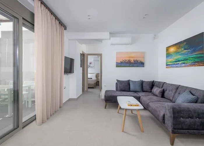 Panaxia Votsalo Theológos